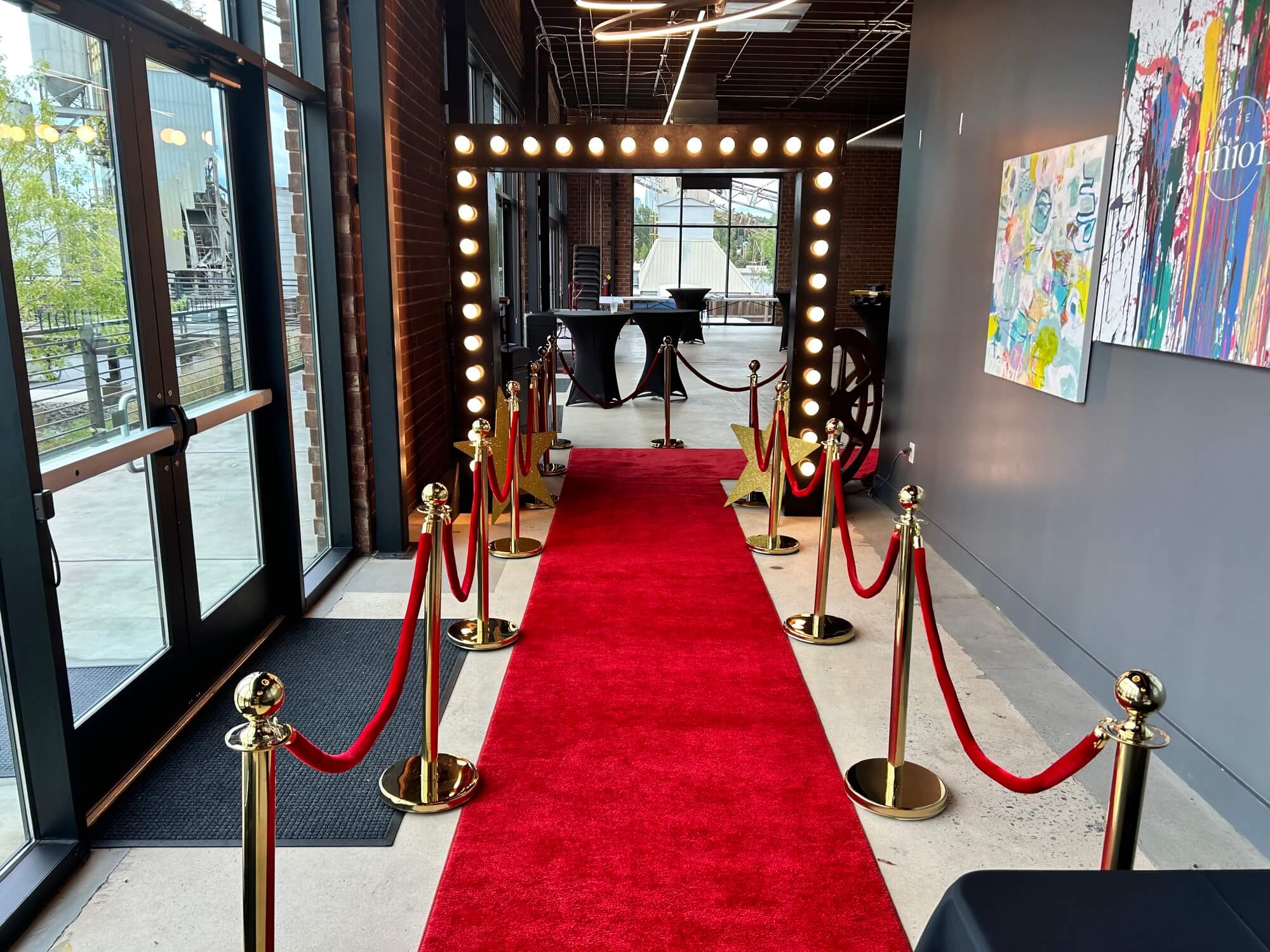Hollywood theme